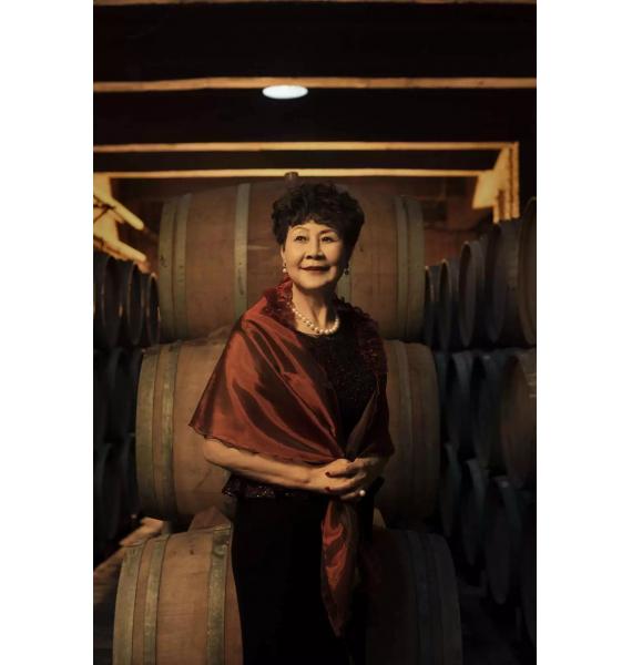 李奶奶——新疆乡都酒业董事长 李瑞琴女士